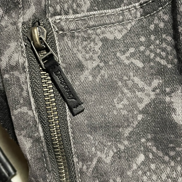 Democracy Jeans size 4 NWT - Picture 3 of 9